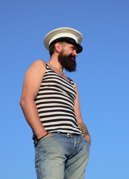 How do I become a merchant seaman? 