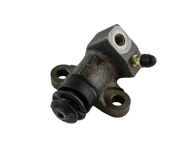 How do you change a clutch slave cylinder? 