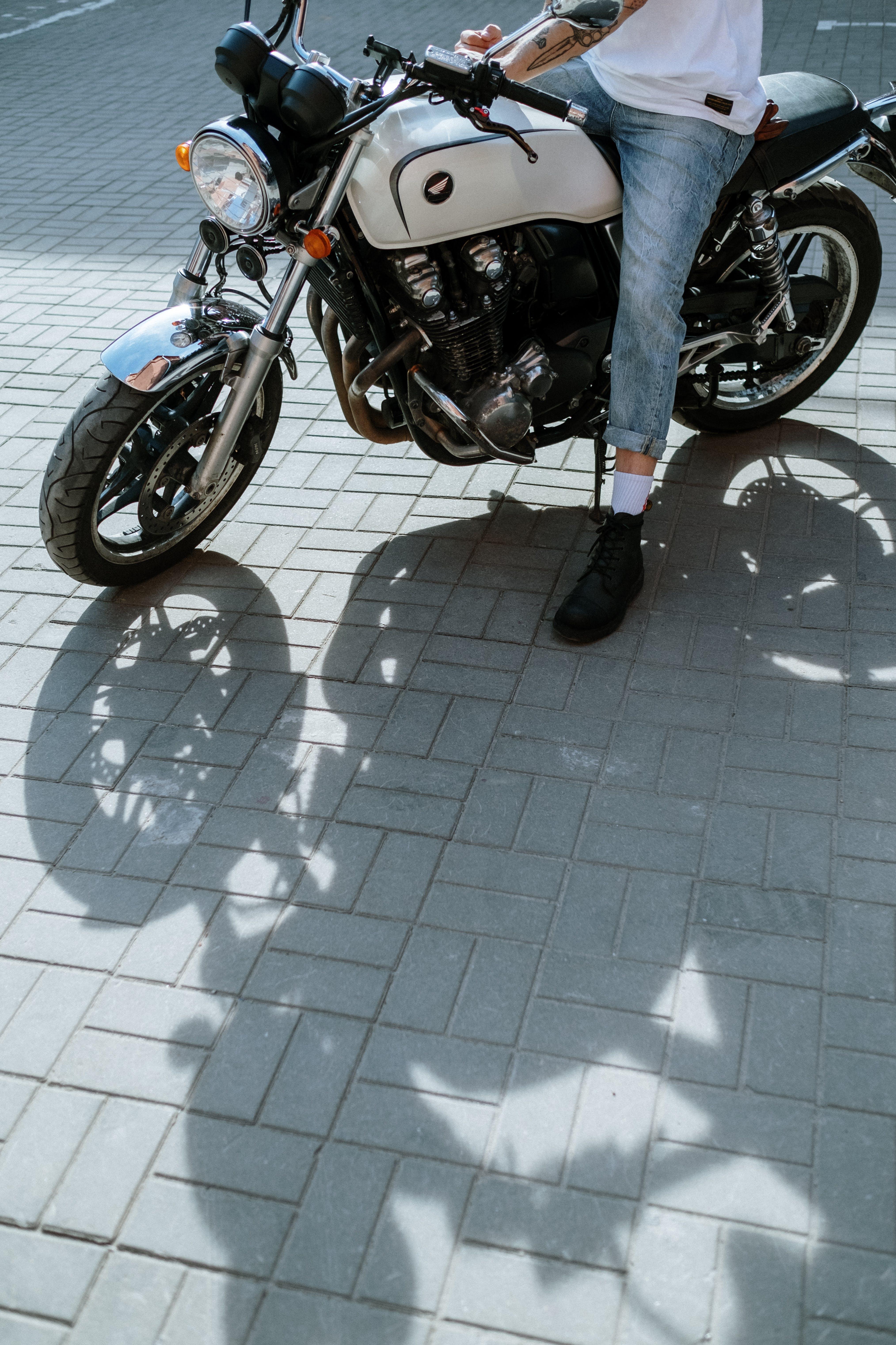 How do you change a starter on a Honda Shadow? 