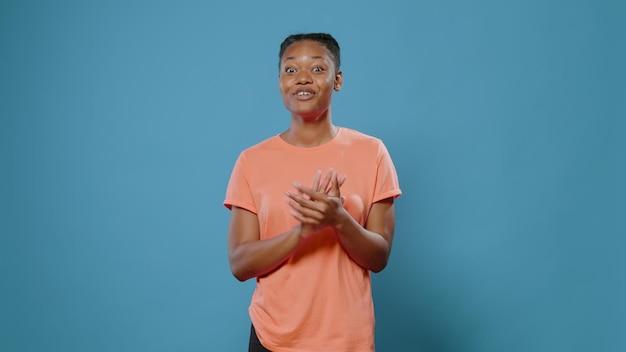 How do you congratulate someone on a presentation? 