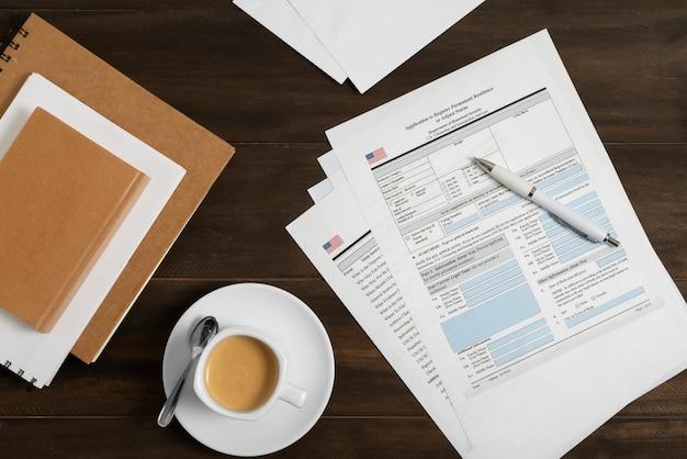 How do I put green card holder on my resume? 