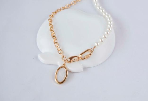 How do you make a necklace not turn your neck green? 