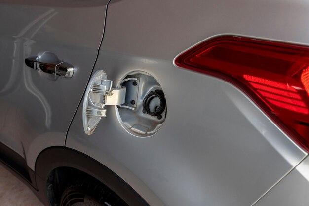 How do you open the gas tank on a Ford Expedition? 