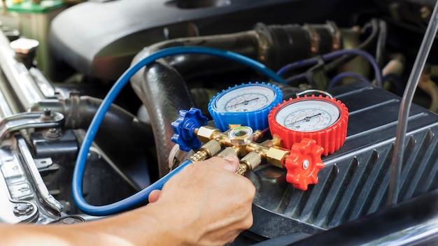 How do you refresh a car air conditioner? 