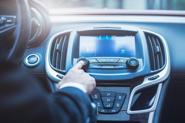 How do you take the back seat out of a Buick Lacrosse? 