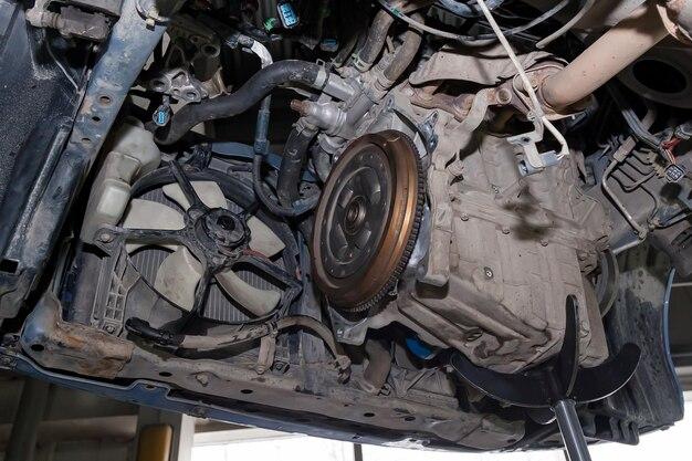 How do you replace an exhaust back box? 