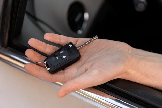 How do I reset my car Immobiliser? 