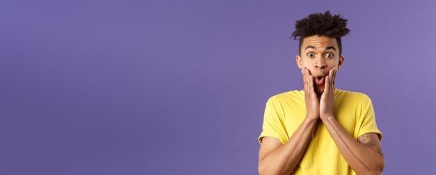 How do you tell if a guy is intrigued by you? 