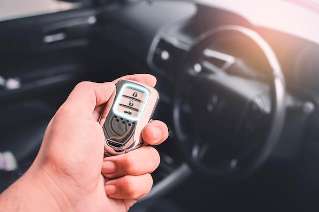 How do you turn off the alarm on a Honda Pilot? 