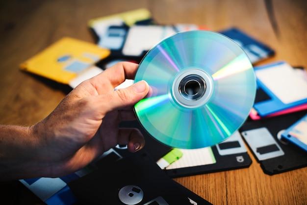 How do I unlock my Sony Blu ray player disc tray? 