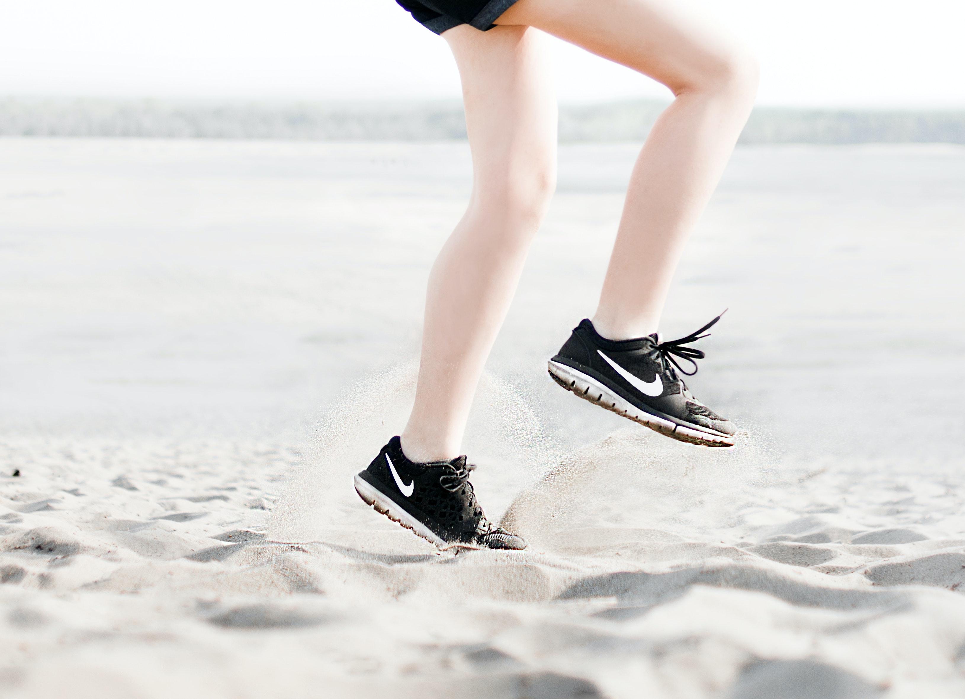 How do you use Nike running on iPod nano? 