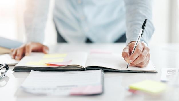 How do you write a proposal for a review paper? 