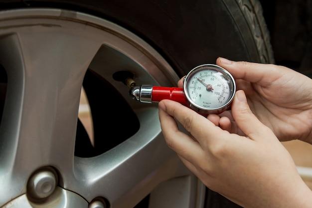 Is 40 psi good tire pressure? 