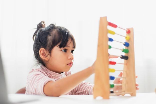 Is Abacus good for child? 