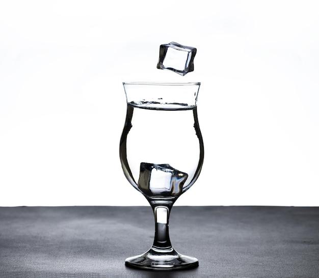 Is diet soda a homogeneous or heterogeneous mixture? 