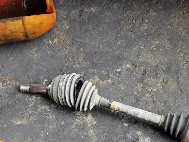 Is it dangerous to drive with broken sway bar link? 