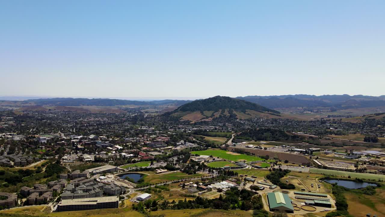 Is it hard to get into Cal Poly SLO? 