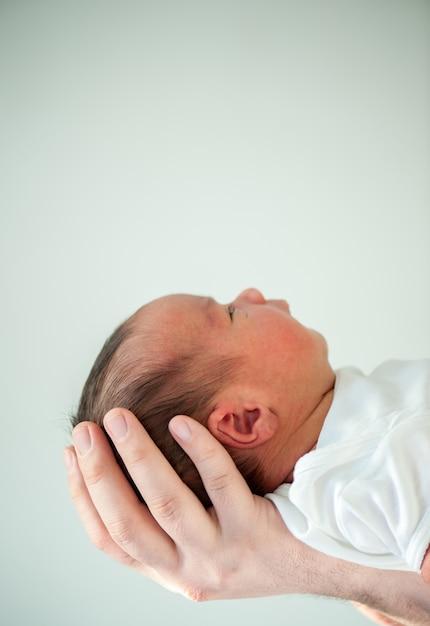 Is it normal for an adult to have a soft spot on head? 