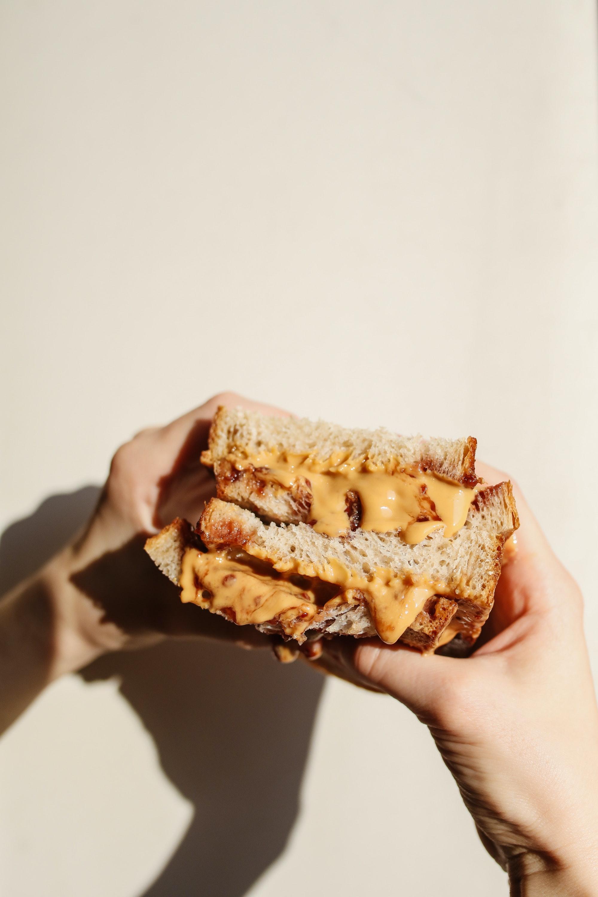 Is peanut butter and jelly OK to eat with diarrhea? 