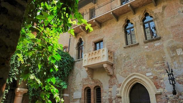Is Romeo and Juliet based on a true story? 