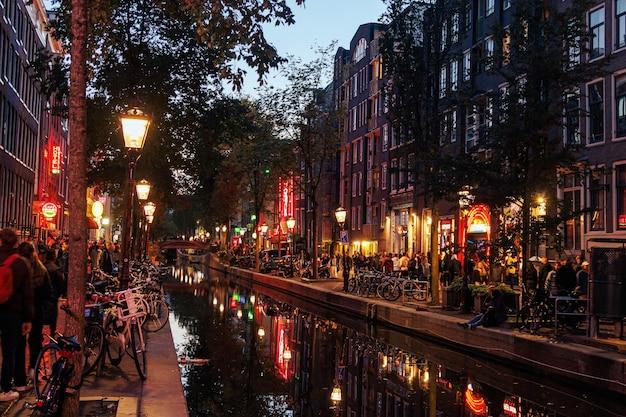 Is there a red light district in Istanbul? 