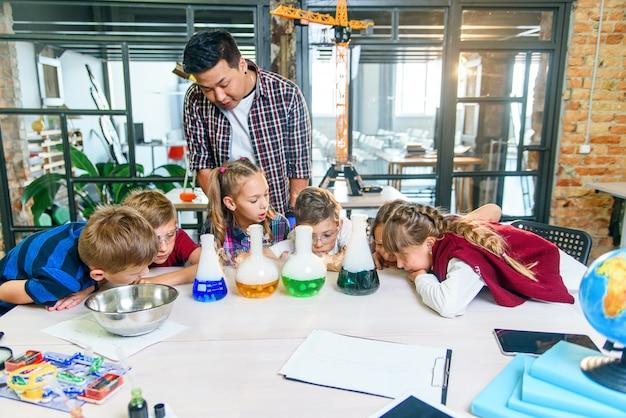 Is vaporization a chemical change? 