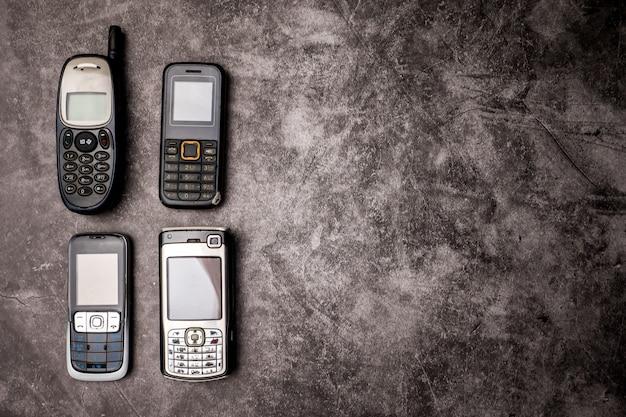 How was the life before mobile phones? 