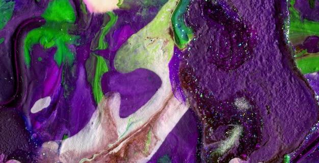What does green and purple mixed make? 