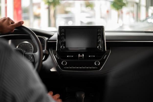 How can I update my Nissan Navigation for free? 