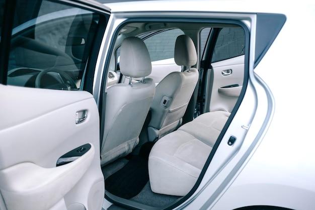 How can I update my Nissan Navigation for free? 