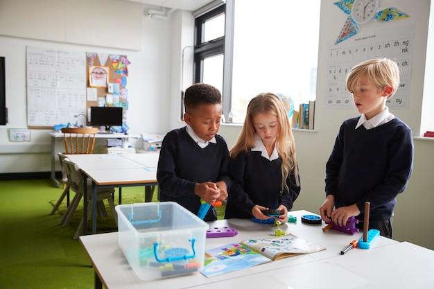 What are the three primary reasons reconstruction failed? 