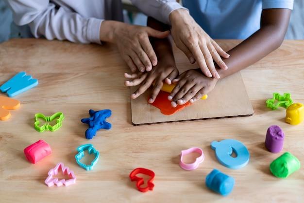How does gross motor development affect learning? 