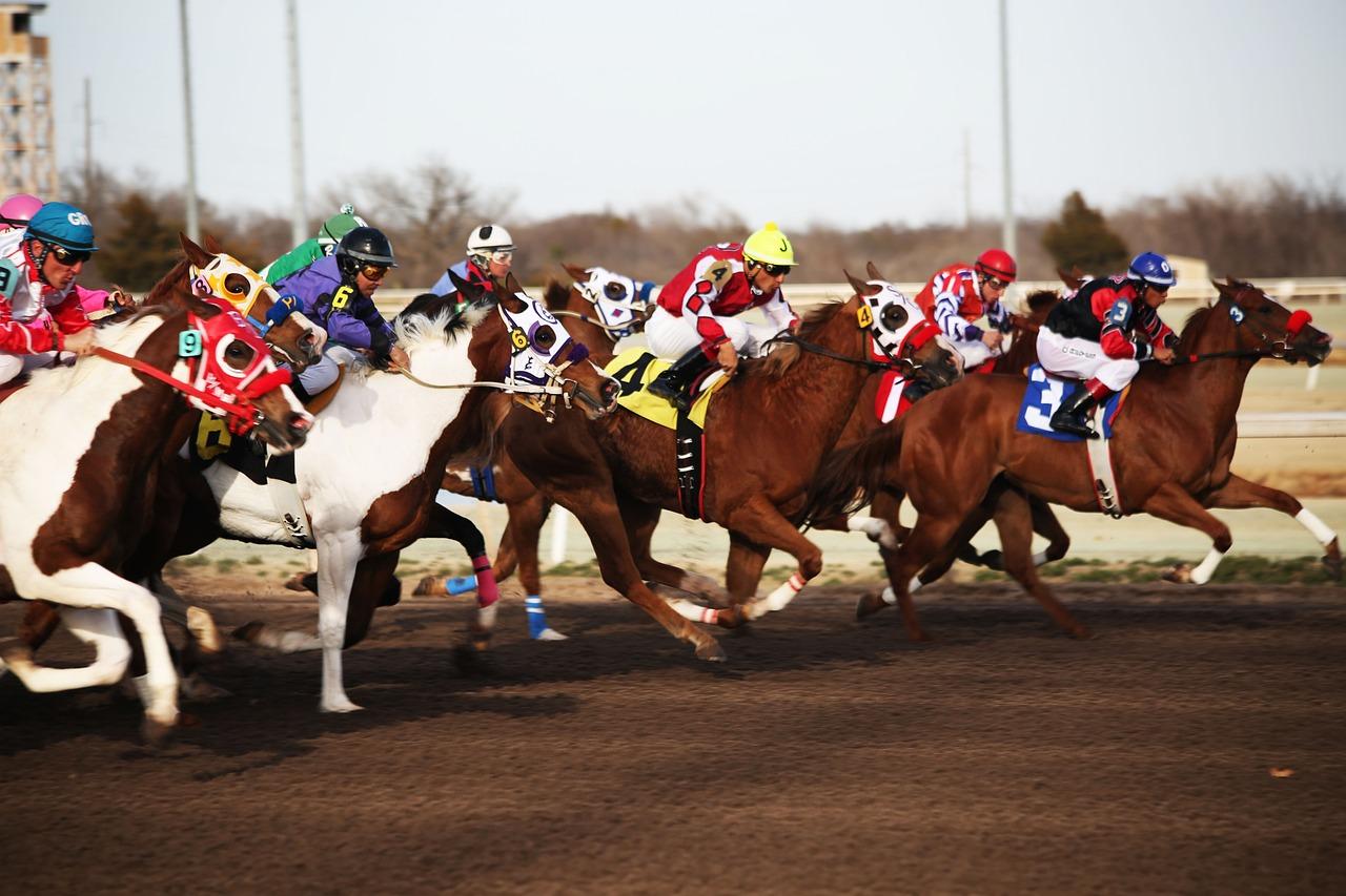 What racetrack is the Kentucky Derby held at? 