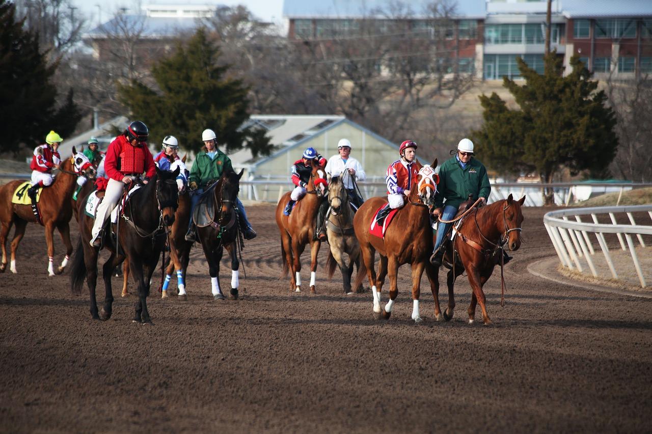 What racetrack is the Kentucky Derby held at? 