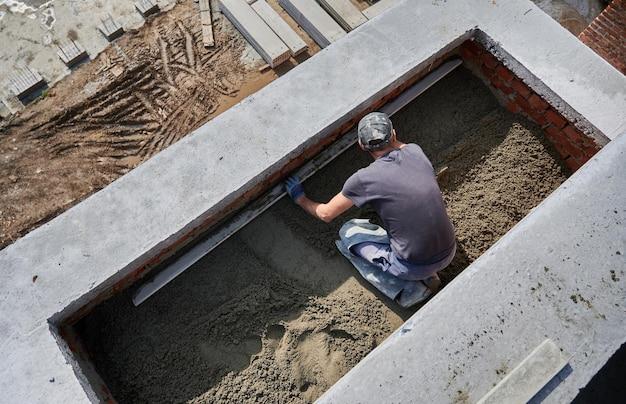 What is the meaning of concrete example? 