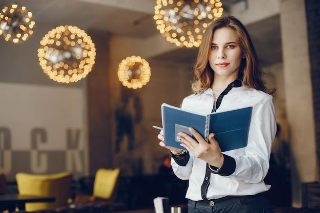 What are the scope of hospitality industry with example? 