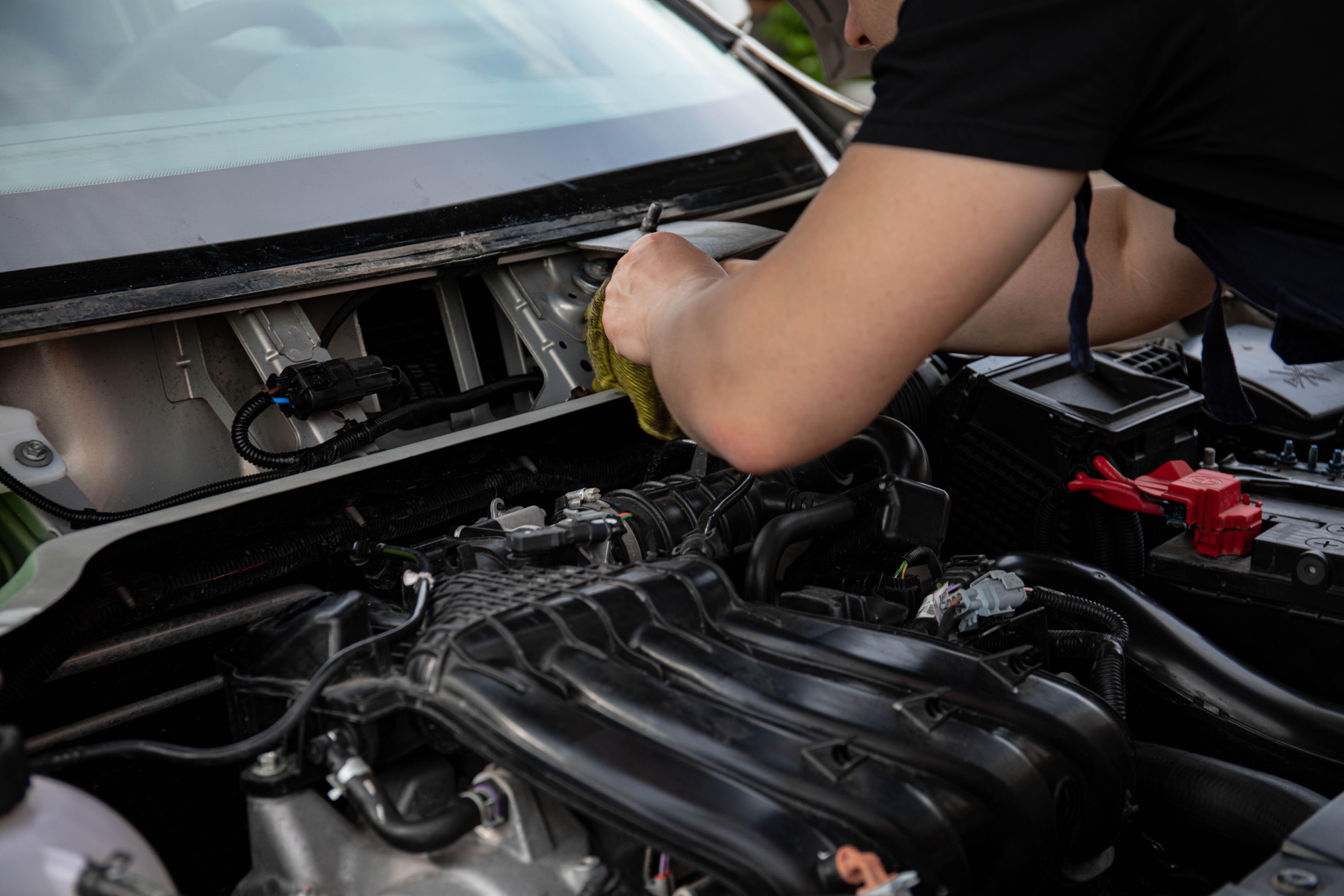 How much does it cost to replace a Honda engine? 