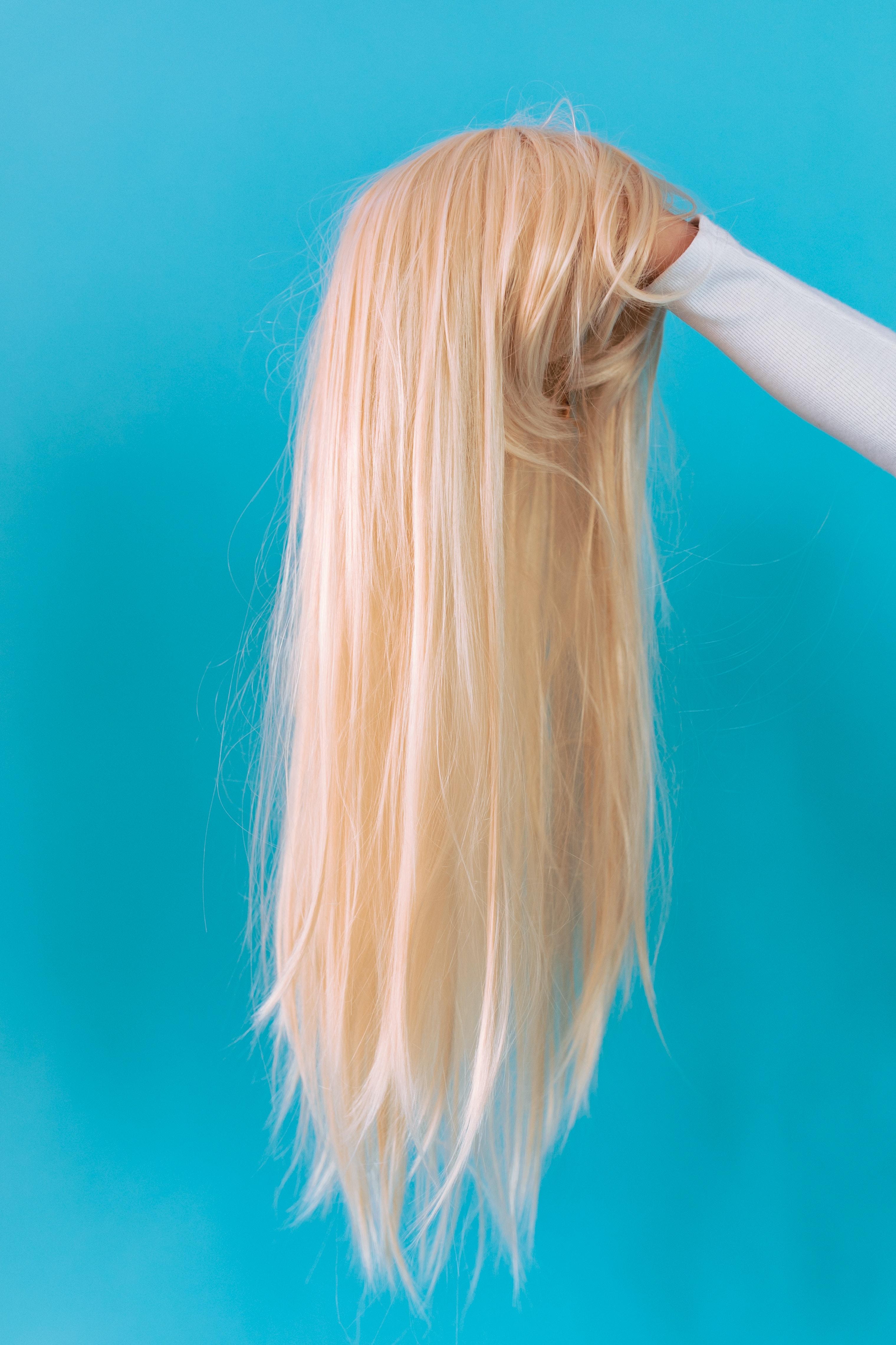 What are the different types of hair closures? 