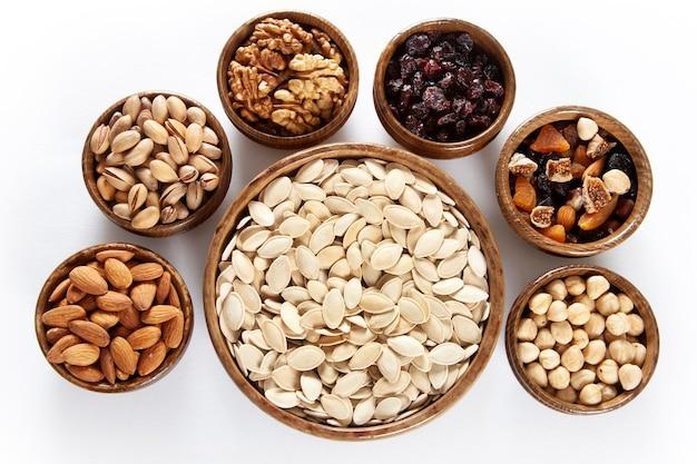 What is dry fruits names in Telugu? 
