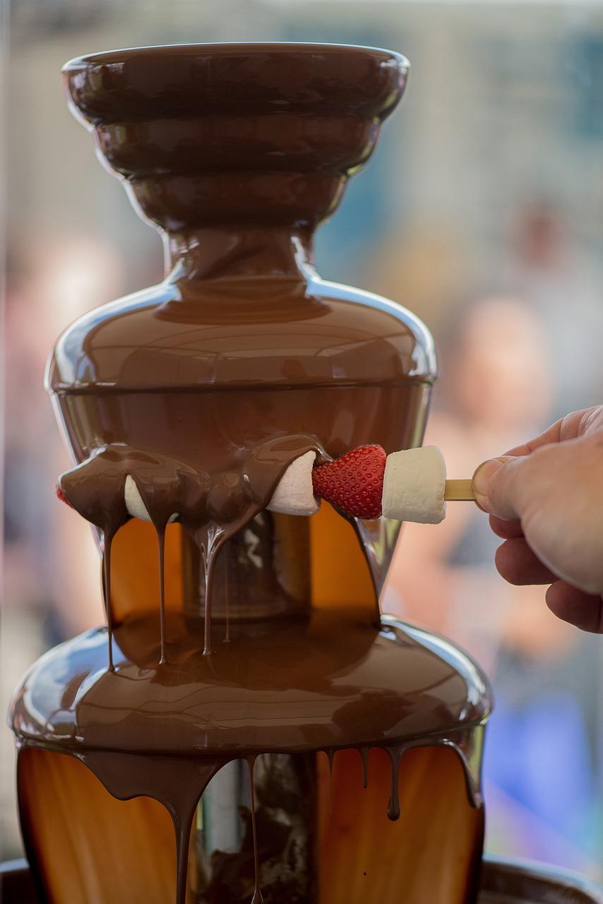 What chocolate can you use in a chocolate fountain? 