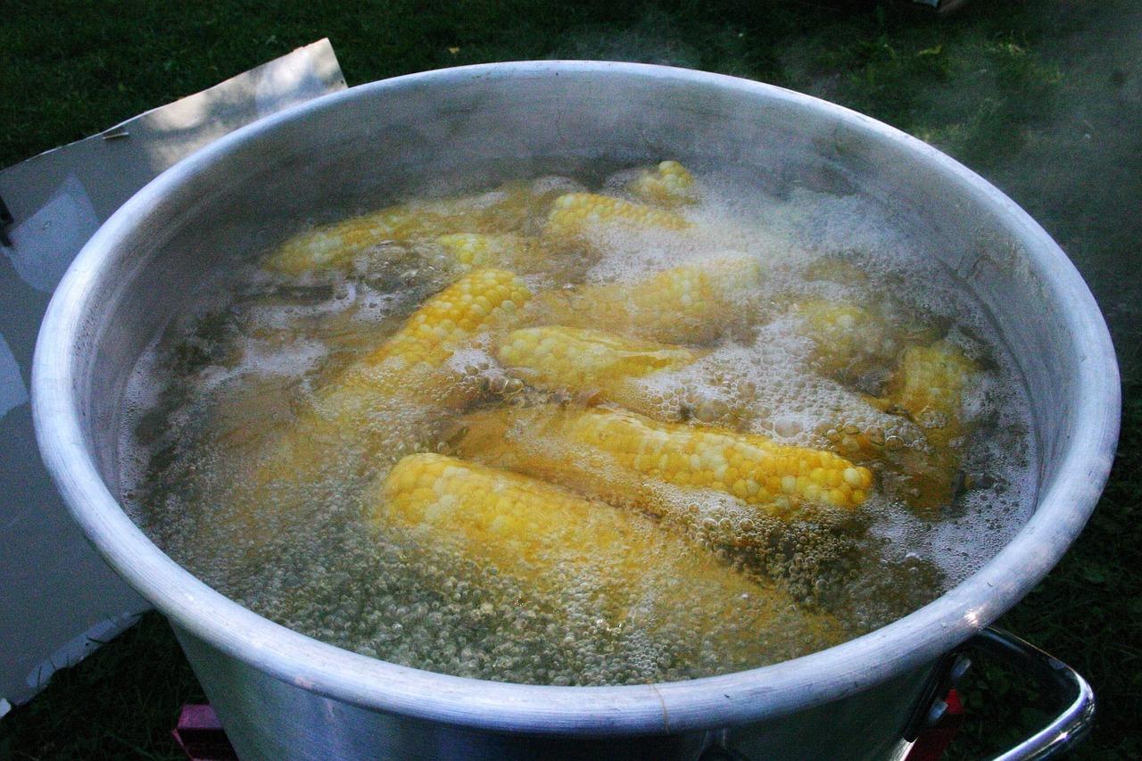 What cooking methods are classified as dry heat methods? 