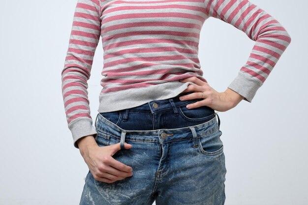 What do the two numbers on jeans mean? 