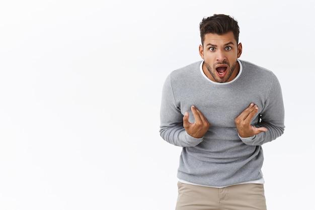 What does it mean when a guy says you had me at hello? 
