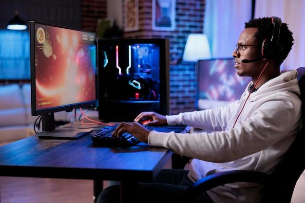 What games can a Core i3 play? 
