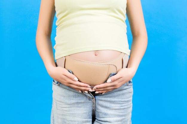 What happens if u wear a corset while pregnant? 