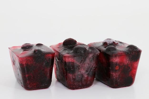 What happens when you freeze Jello? 