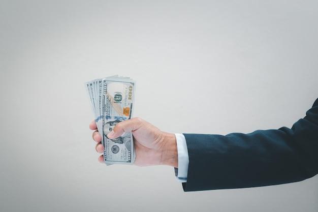 What is 5K in money? 
