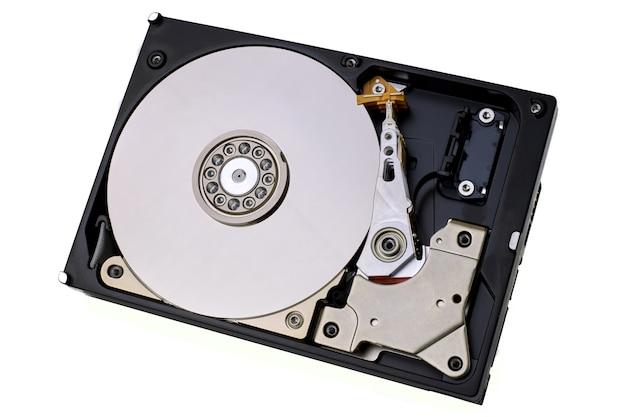 What is magnetic disk and its types? 