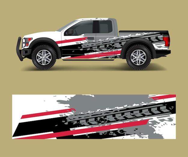 What is the bolt pattern on a 2000 Ford f150? 
