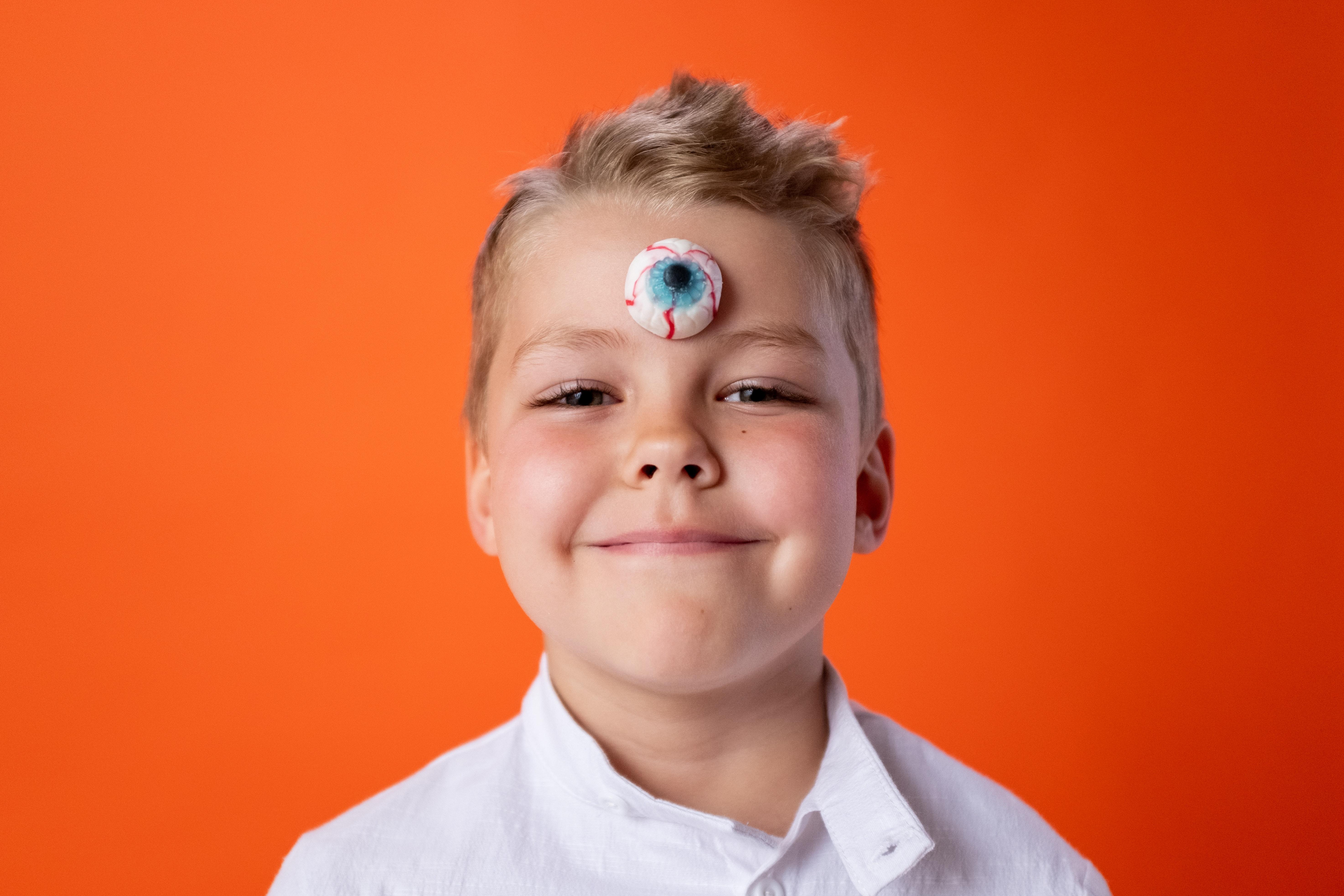 What is the function of eyes for Class 1? 